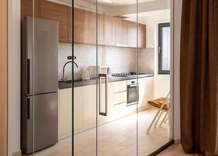 Riverside 71 Free Parking Apartment