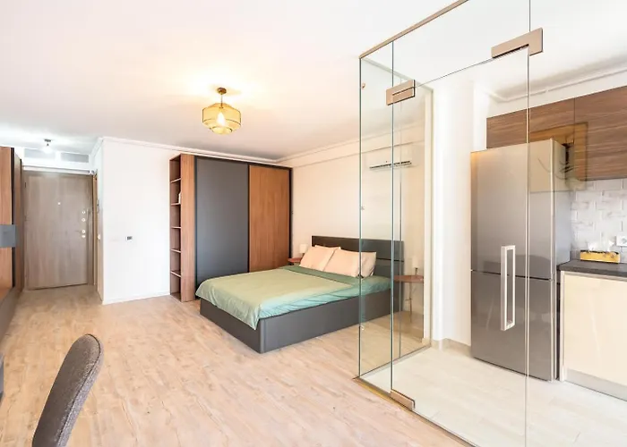 Riverside 71 Free Parking