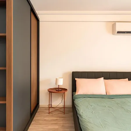 Riverside 71 Free Parking Bucureşti